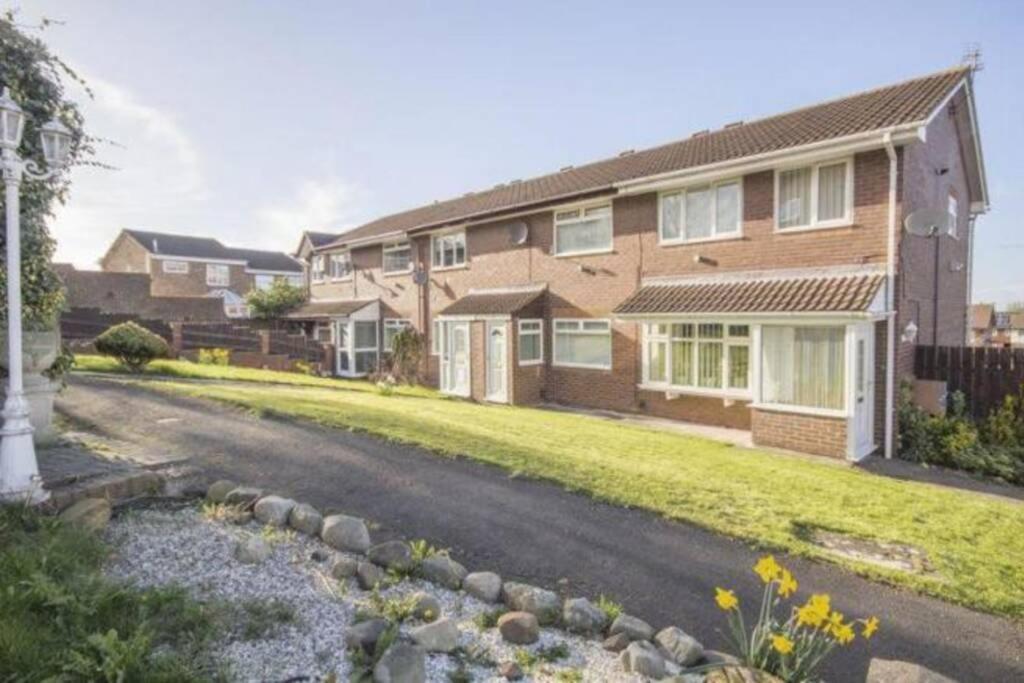 Hillview Home From Home Lackenby Екстер'єр фото